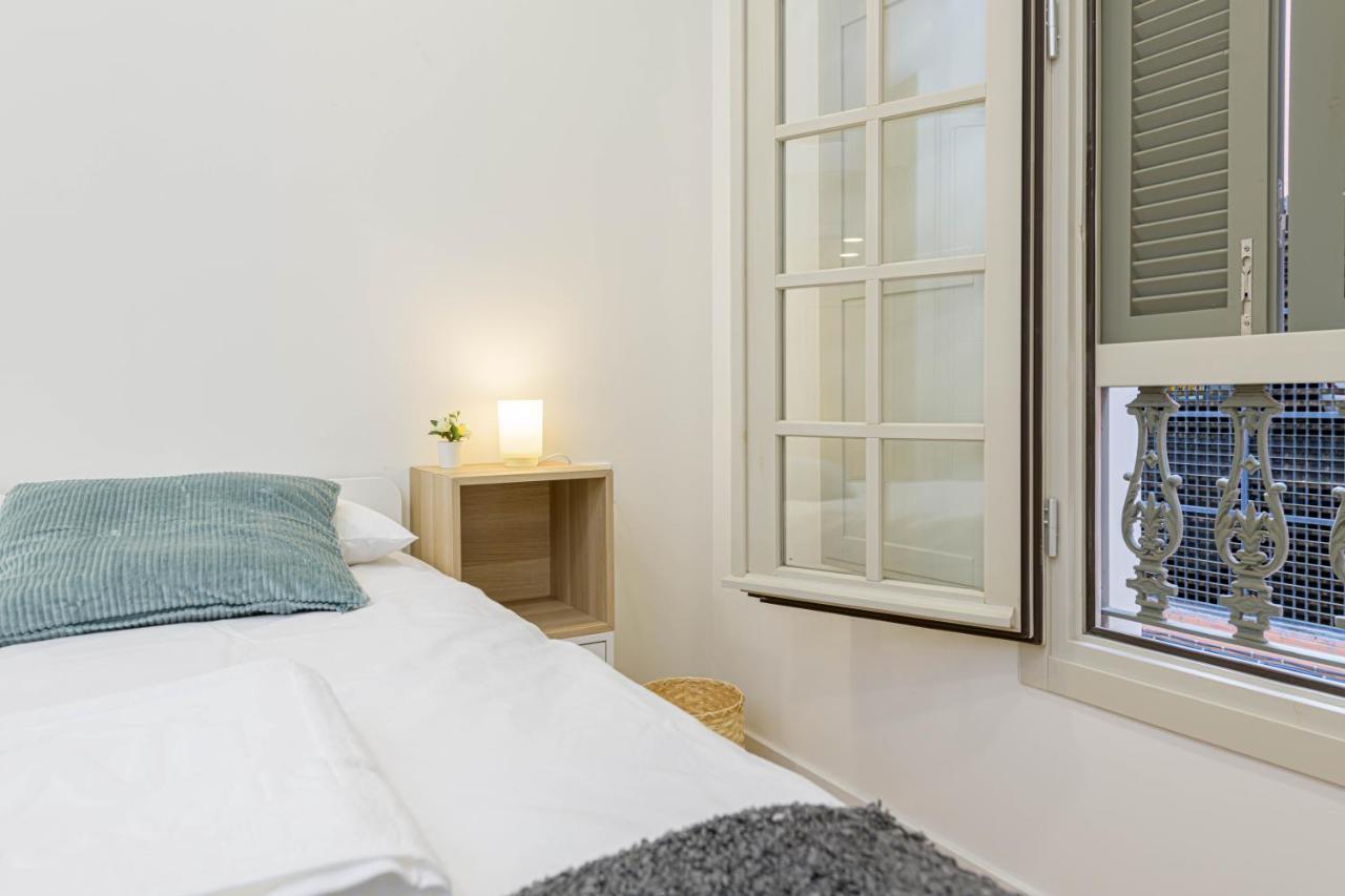 Wintowinrentals Plaza Del Teatro Malaga Historic Center & Free Parking Ngoại thất bức ảnh